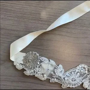 BHLDN | Accessories | Bhldn Elegant Silver And Cream Floral  display picture 2